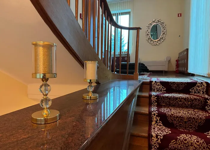 Vila Majda Elegant Apartments With Prime Location And Parking