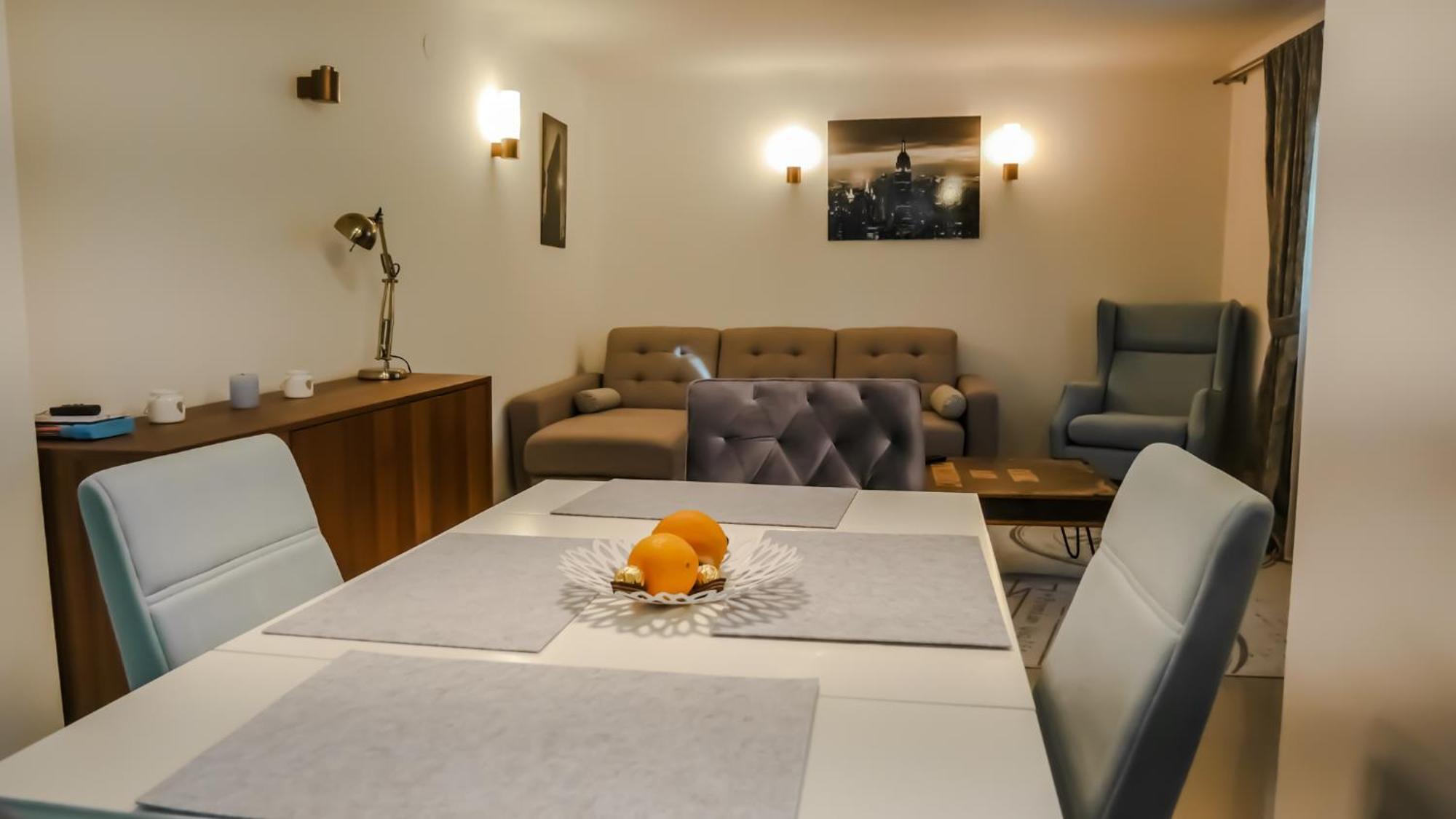Majda Elegant With Prime Location And Parking * Ljubljana