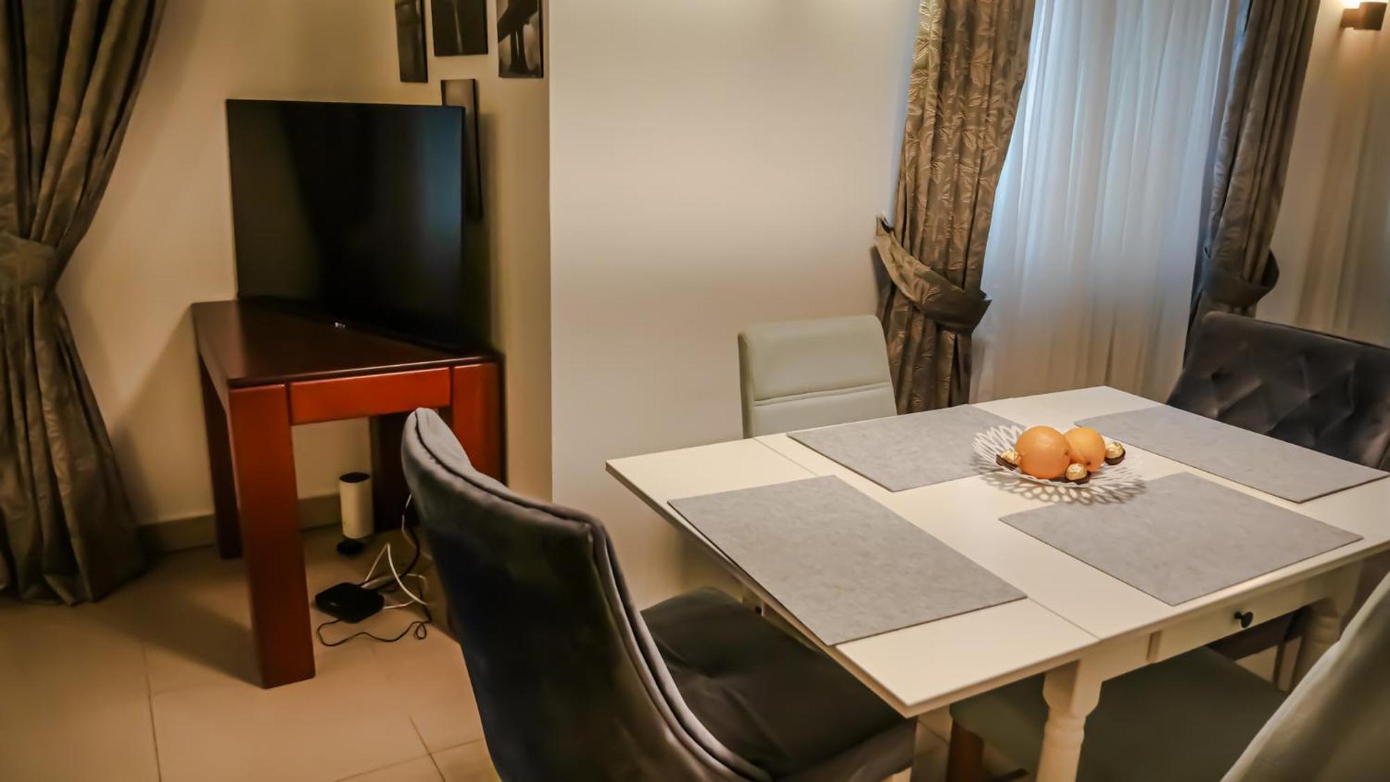 Majda Elegant With Prime Location And Parking Ljubljana