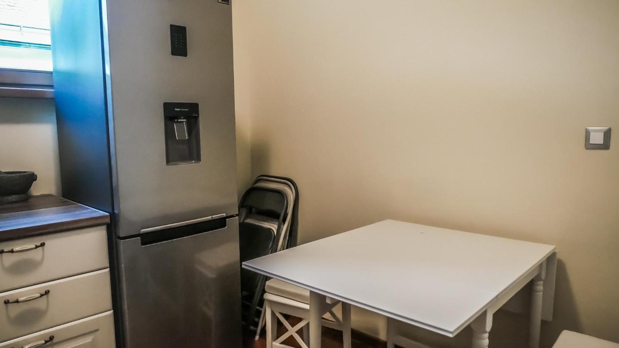 Majda Elegant With Prime Location And Parking Appartement *
